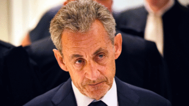 Titel: Nicolas Sarkozy: Eine facettenreiche politische Karriere zwischen Aufstieg, Macht und Kontroversen 11 Nicolas Sarkozy