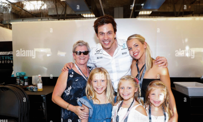 Toto Wolff Kinder: Ein Blick hinter das Familienleben des Mercedes-Chefs 8 Toto Wolff Kinder